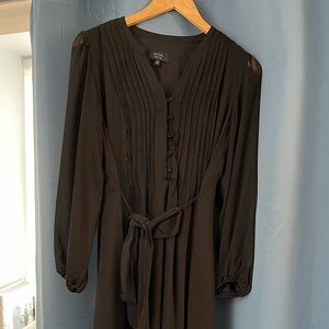 Black dress, sheer sleeves with optional tie front/back